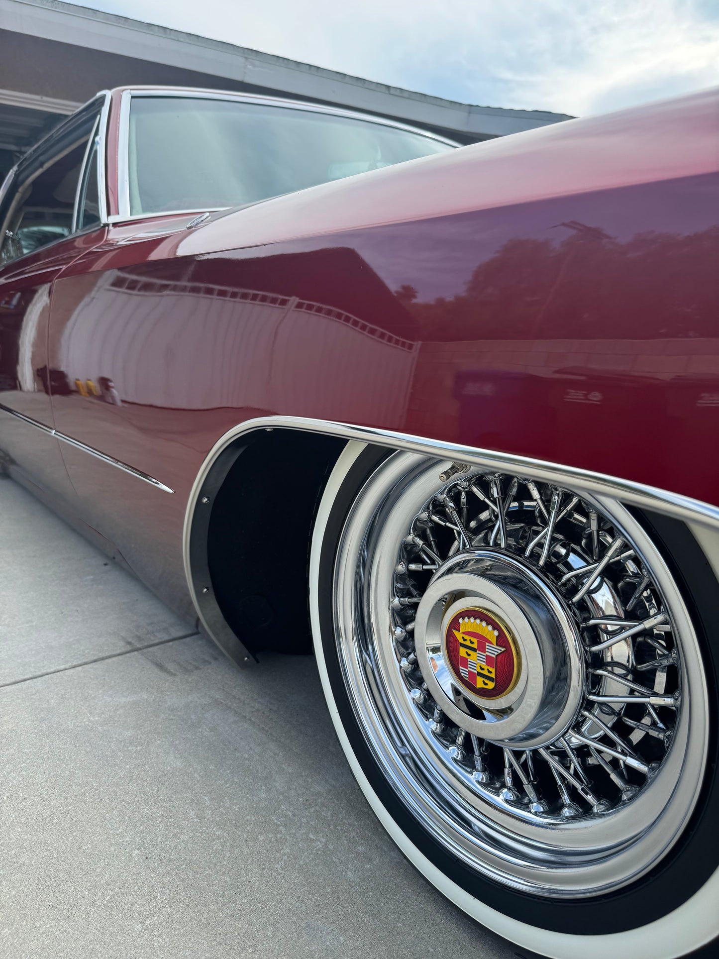 6” Cadillac Wire Wheel Cap