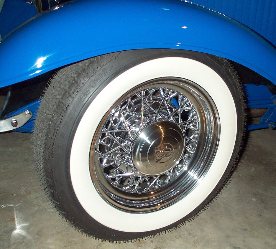 5 3/4” 1933 Ford V8 Wire Wheel Cap