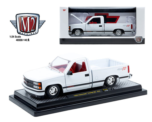 M2 Machines 1:24 1993 Chevrolet C1500 SS 454 – White – Release 142A