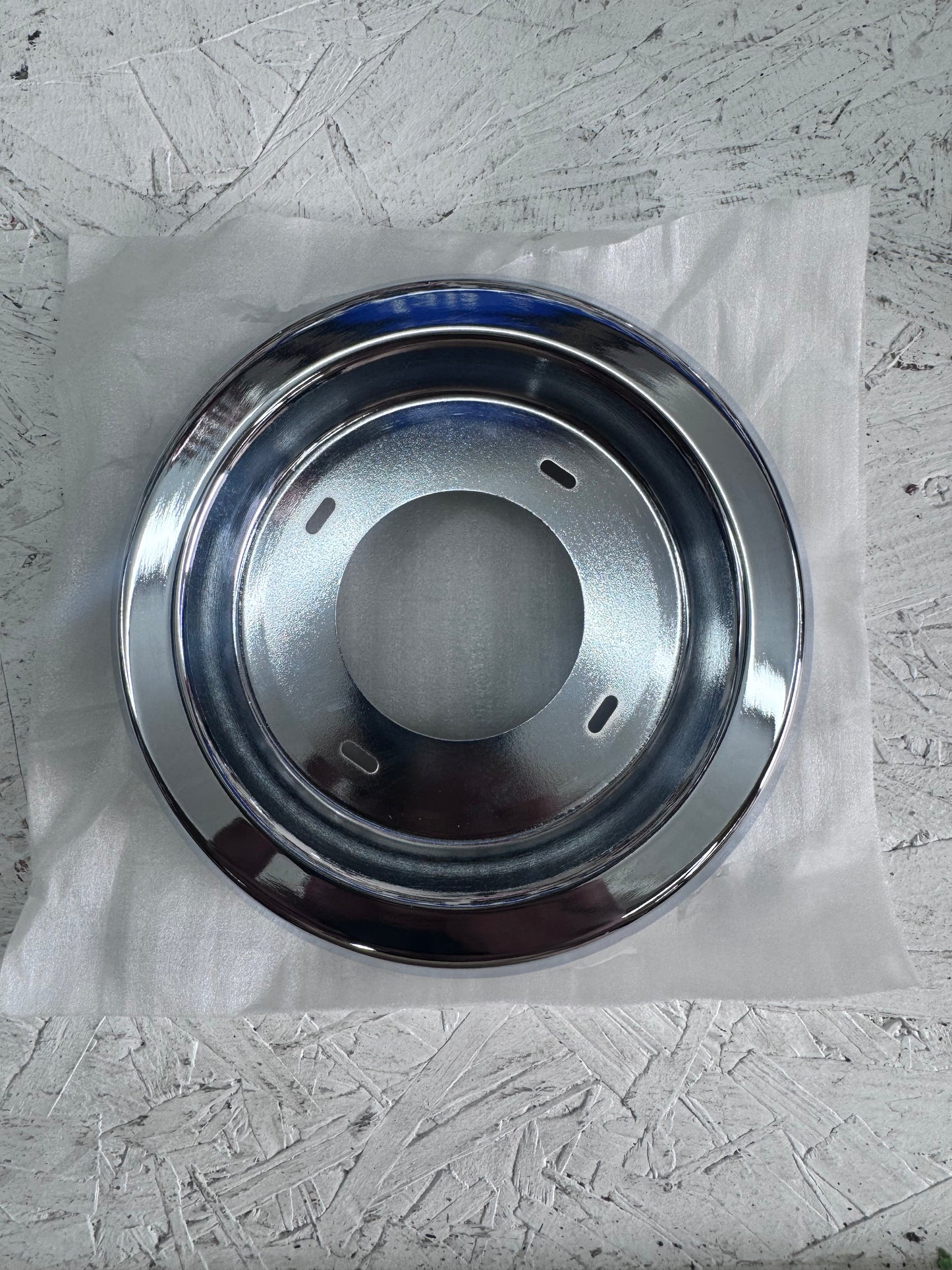 Cadillac Wire Wheel Cap (No Medallion)